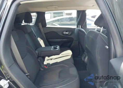 2015 Jeep Cherokee Latitude z USA, uszkodzony, nr VIN 1C4PJLCB2FW737264